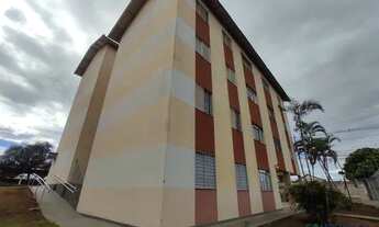 Imagem 3: Apartamento com 3 dormitórios para alugar, 49 m² por R$ 1.150,00/mês - Tietê - Londrina/PR