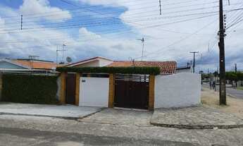 Imagem 1: Aluga-se Casa de Esquina com 3 quartos na principal dos Funcionários II