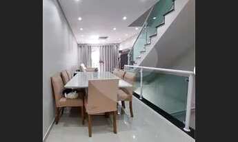 Imagem 6: Um Sobrado Moderno e Novo em Diadema com 3 dormitórios sendo 1 suíte e garagem para 4 auto