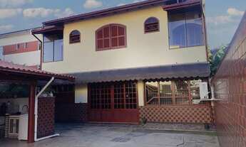 Imagem: Casa semimobiliada para alugar de 3 dormitórios