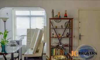 Imagem 2: Apartamento com 98m², 3 Dormitórios sendo 1 suíte, Varanda integrada ao living, Andar alto