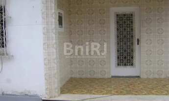 Imagem 2: ENCANTADO - Casa 50 m² com 2 quartos, varanda e quintal