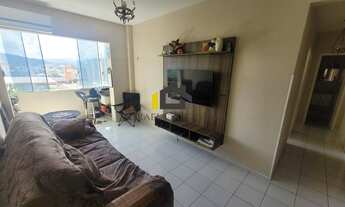 Imagem 2: Apartamento com 2 dormitórios, elevador, sacada e próximo ao Giassi