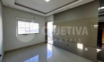 Imagem 7: Maravilhosa casa no Bairro Santa Rosa em Uberlândia