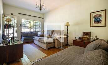 Imagem: Casa à Venda - Pinheiros, 3 Quartos, 250