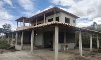 Imagem: Casa de condomínio para venda tem 335 metros