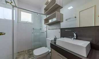 Imagem 15: Casa em condomínio mobiliada com 3 dormitórios, sendo 1 suíte, e 2 vagas de garagem no bai