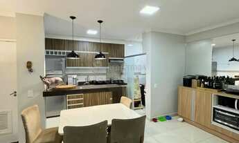 Imagem 2: Apartamento localizado no Cenarium Residence com 2 dormitorios e armarios