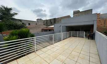 Imagem 4: Casa bem localizada, 3 quartos/2 suítes, Garagem coberta para 2 carros, sacada aberta