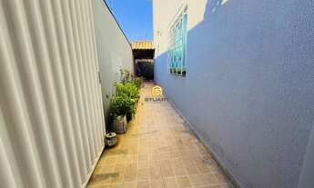 Imagem 2: CASA COM 3 QUARTOS, SUÍTE E 2 VAGAS!