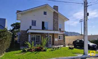 Imagem 3: Casa em condomínio fechado, viva em meio as montanhas e próximo as melhores praias de Flor