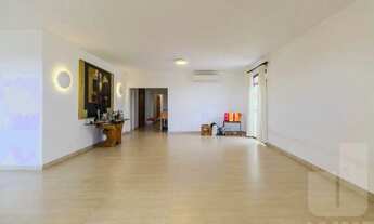 Imagem 7: Apartamento com 4 dormitórios sendo 1 suíte e 3 vagas, 317 m2, próximo ao Shopping Higieno