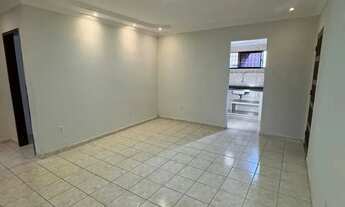 Imagem: Apartamento térreo com 3 quartos, sendo