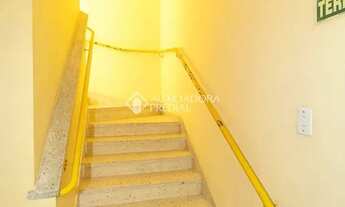 Imagem 5: Imóvel para aluguel possui 78 metros quadrados com 2 quartos em Santana - Porto Alegre - R