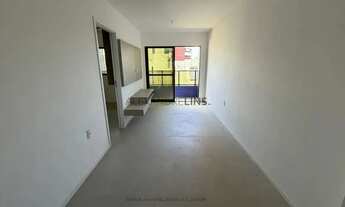 Imagem 2: EDIFÍCIO FÁBIO ARAÚJO. Quarto sala novo com armários e SPLIT