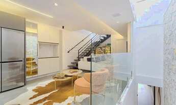 Imagem 2: IMPECÁVEL! SOBRADO MOBILIADO com acabamentos nobres, no bairro Boa Vista - Curitiba/PR Ref