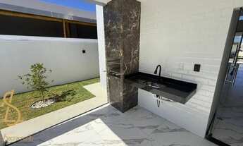 Imagem 3: Maravilhosa Casa em Condomínio Pé na Areia: 3 Quartos, Piscina e Acabamento de Alto Padrão