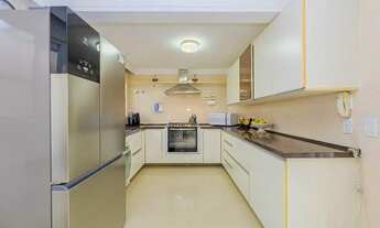 Imagem 13: Casa à venda, 501 m² por R$ 3.300.000,00 - Taboão - Curitiba/PR