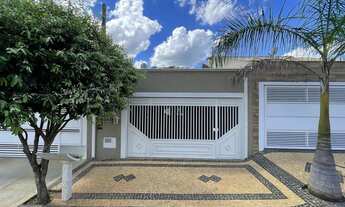 Imagem: EF- CASA JARDIM IRACEMA