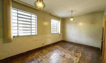 Imagem 6: Sobrado para venda possui 585 metros quadrados com 5 quartos em Setor Sul - Goiânia - GO