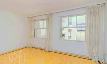 Imagem 2: Imóvel para venda possui 108 metros quadrados com 3 quartos em Independência - Porto Alegr