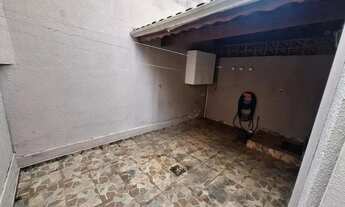 Imagem 7: Imóvel para aluguel tem 219 metros quadrados com 3 quartos