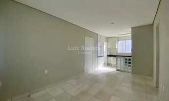 Imagem 2: Apartamento com 2 quartos, 52m² para alugar no sion