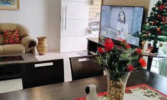 Imagem 2: Vendo Excelente casa toda reformada e com pintura nova, com 161m² de área construída