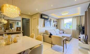 Imagem: Apartamento semi mobiliado à Venda em Petrópolis