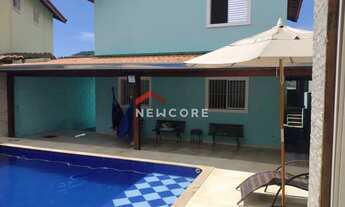 Imagem: Casa de Vila em Rua Albania - Outeiro de