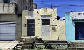 Imagem: Casa à venda em rua pública, MONTE CASTELO