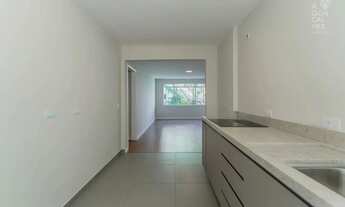 Imagem 6: Apartamento no Edifício Iracema, 03 Quartos, 01 Vaga, Retrofit, Alto da Rua XV, Curitiba