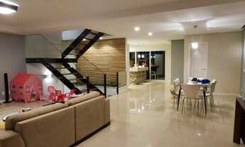 Imagem 7: Casa de condomínio fechado semi nova 450 metros quadrados com 4 quartos espaço p piscina