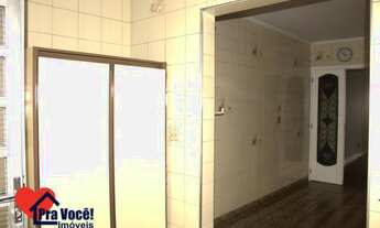 Imagem 7: Sobrado para aluguel e venda tem 208 metros quadrados com 3 quartos