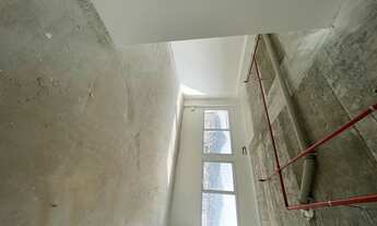 Imagem 7: Ótima sala no condomínio DHC, com 37 metros quadrados, um Banheiro.<br>Agende já sua