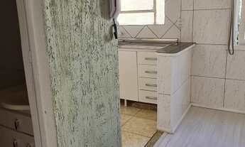 Imagem 3: Apartamento térreo JK transformado em 1 dormitório