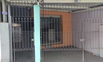 Imagem 2: EXCELENTE PONTO COMERCIAL (FRENTE PARA ESCOLA E AVENIDA DE GRANDE MOVIMENTO