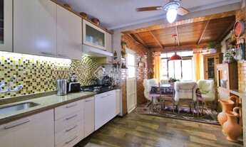 Imagem 7: Magnífica Casa com 227 metros quadrados com 3 quartos em Jardim Lindóia - Porto Alegre - R