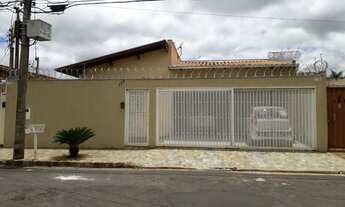 Imagem 2: Ana- Linda casa Bairro Juliana