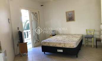 Imagem 6: Sobrado para venda possui 169 metros quadrados com 3 quartos em Centro - Tramandaí - RS