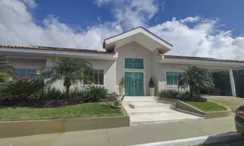 Imagem 3: Casa de condomínio térrea para venda tem 345 metros quadrados com 4 quartos