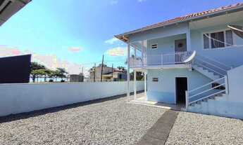 Imagem 7: 1240 Sobrado em Alvenaria com vista parcial para a lagoa, no Bairro Pinheiros