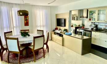 Imagem 3: Para quem pode Muito ! Ricamente Recém Construída !