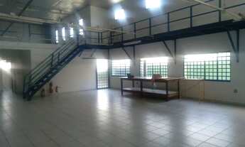 Imagem 2: Galpao comercial para Locação Residencial São Paulo, Jacareí 1 sala, 2 banheiros, 4 vagas