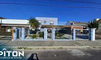 Imagem: BELÍSSIMO SOBRADO NO CENTRO DE TRAMANDAÍ