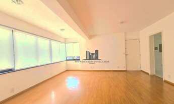 Imagem 2: Apartamento de 02 dormitórios, com 02 vagas/box/coberto duplo, no bairro Auxiliadora, Port