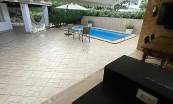 Imagem 2: Casa duplex, com 4 quartos, piscina privativa, espaço gourmet com churrasqueira