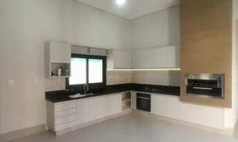 Imagem 2: Casa de condomínio térrea para aluguel com 176 metros quadrados com 3 quartos