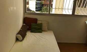 Imagem: Apartamento com 4 Quartos à Venda, 140