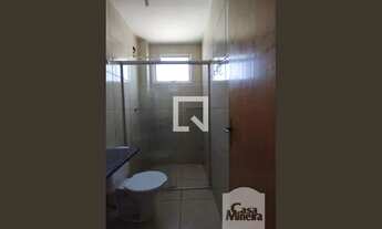 Imagem 7: Apartamento para Aluguel - Cabral, 2 Quartos, 50 m2